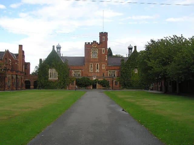 拉夫堡文法学院