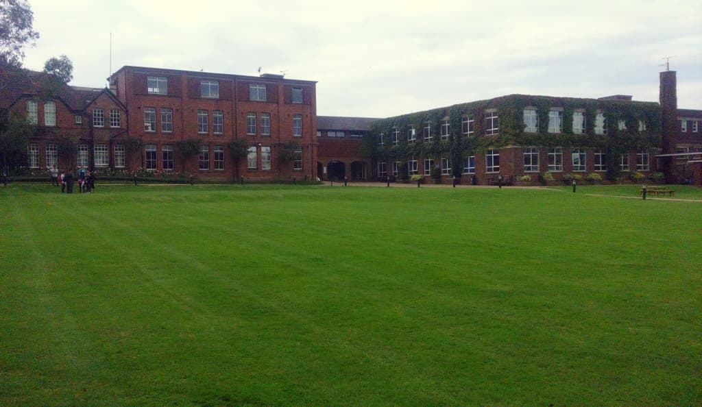 阿什福德学校