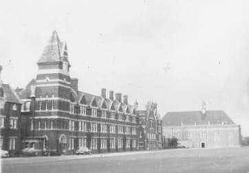 费尔斯特德学校