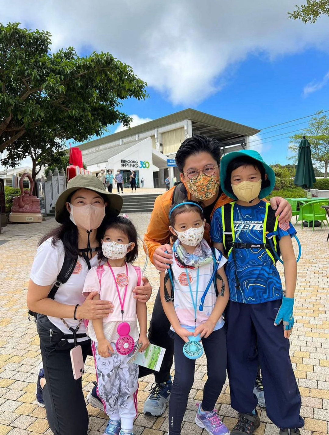 郭晶晶儿子入读英国顶尖男校