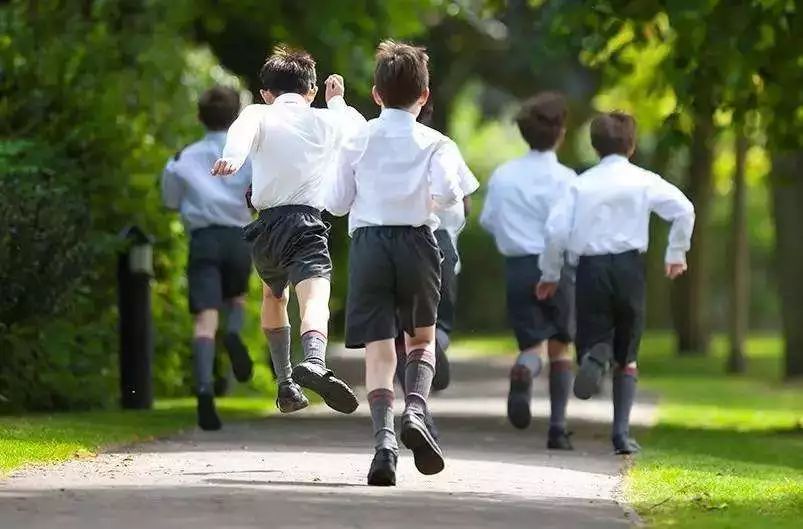 如何申请英国顶级私立学校